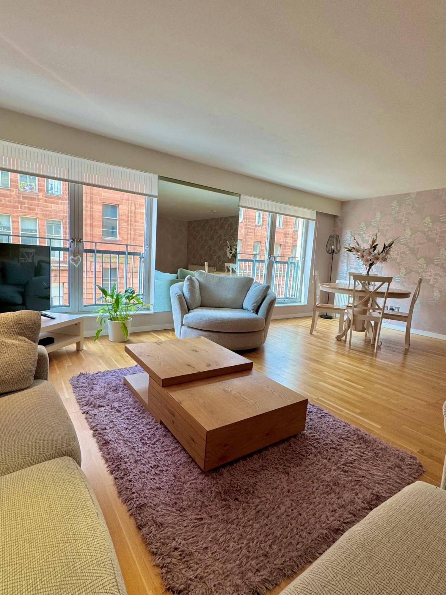 Merchant City Luxury 2 Bedroom Apartment With Secure Parking Available On Request Glasgow Eksteriør billede